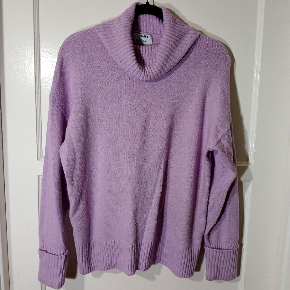 Old Navy, Lavender turtleneck sweater